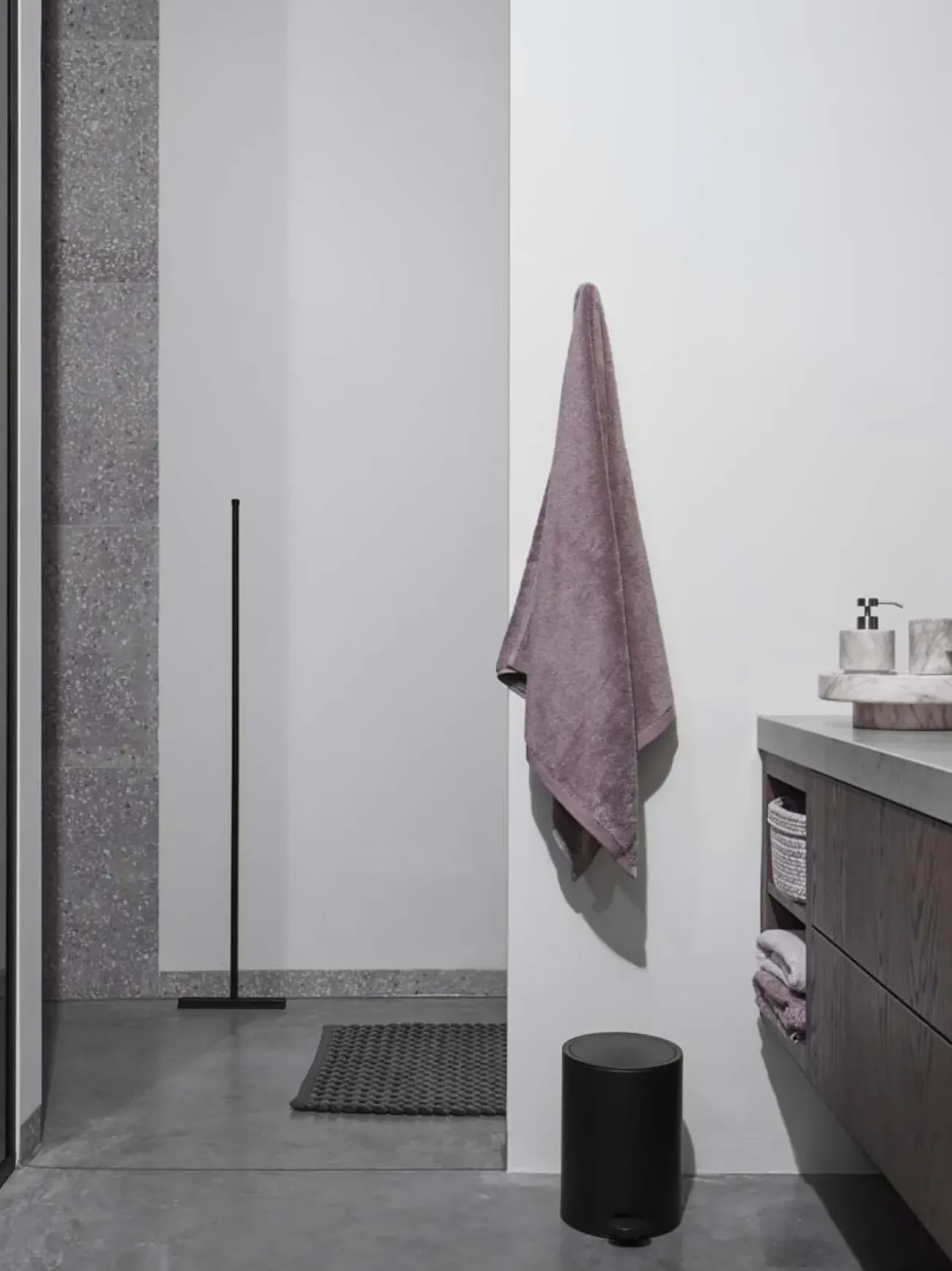 Bath & Living Aquanova ARVID floor wiper (black) ARVBWL-09