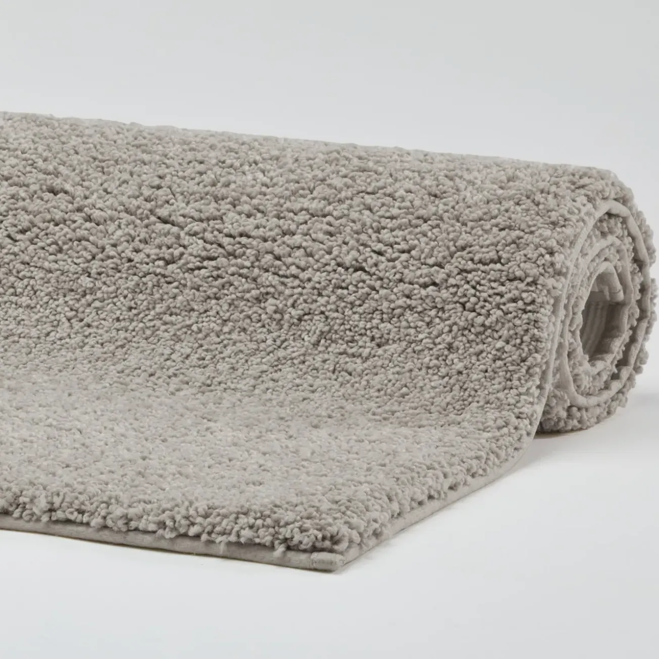 Bath & Living Aquanova Bath mat LOA color