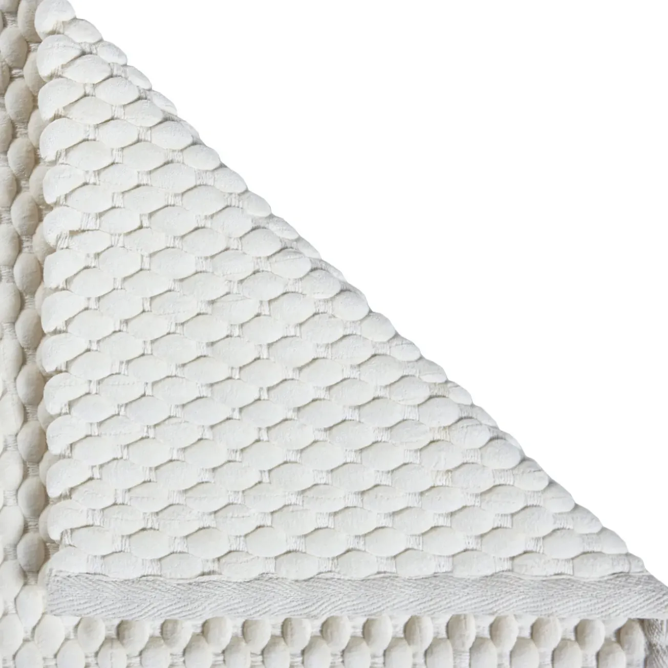 Bath & Living Aquanova Bath mat MAKS color