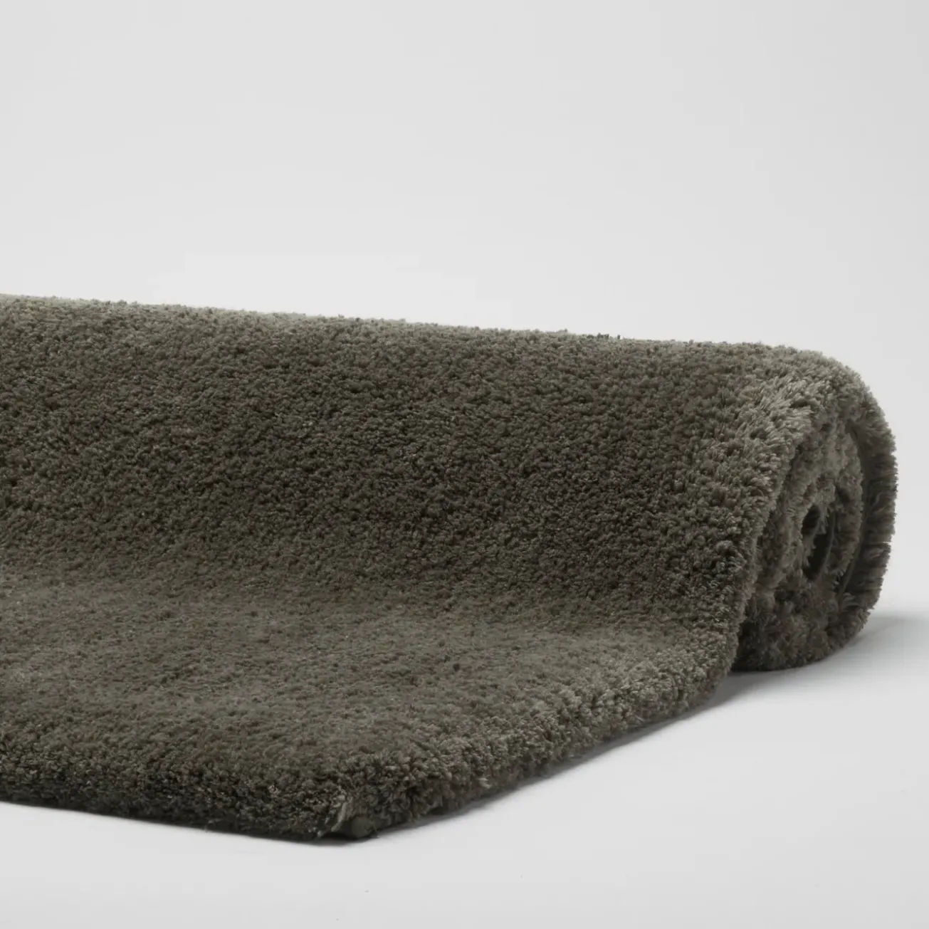 Bath & Living Aquanova Bath mat MAURO color Taiga (MAUBM-302)