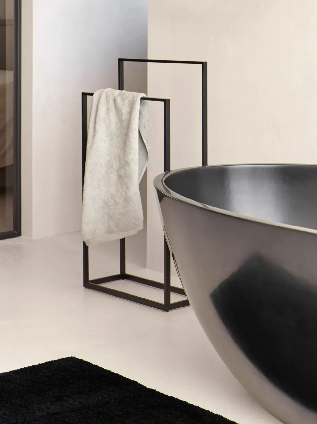 Bath & Living Aquanova Bath mat MAURO color Black (MAUBM-09)
