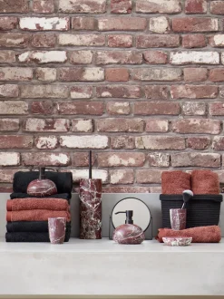 Bath & Living Aquanova Bath textiles LONDON color