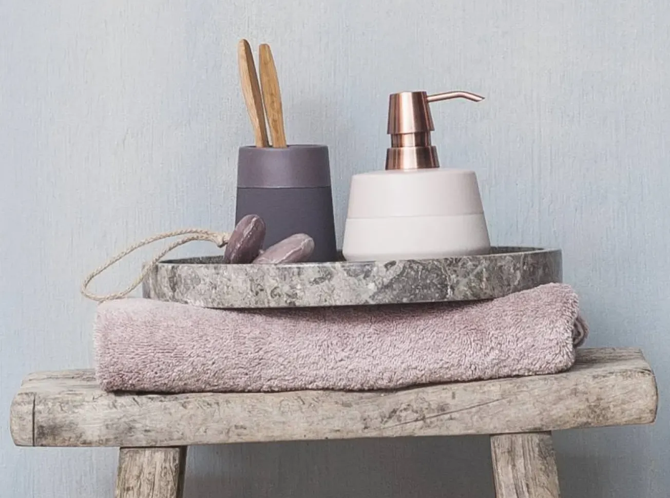 Bath & Living Aquanova Bath textiles LONDON color Dusty Pink-87