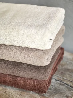 Bath & Living Aquanova Bath textiles LONDON color