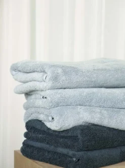 Bath & Living Aquanova Bath towel 70x130 cm LONDON color (set/3)