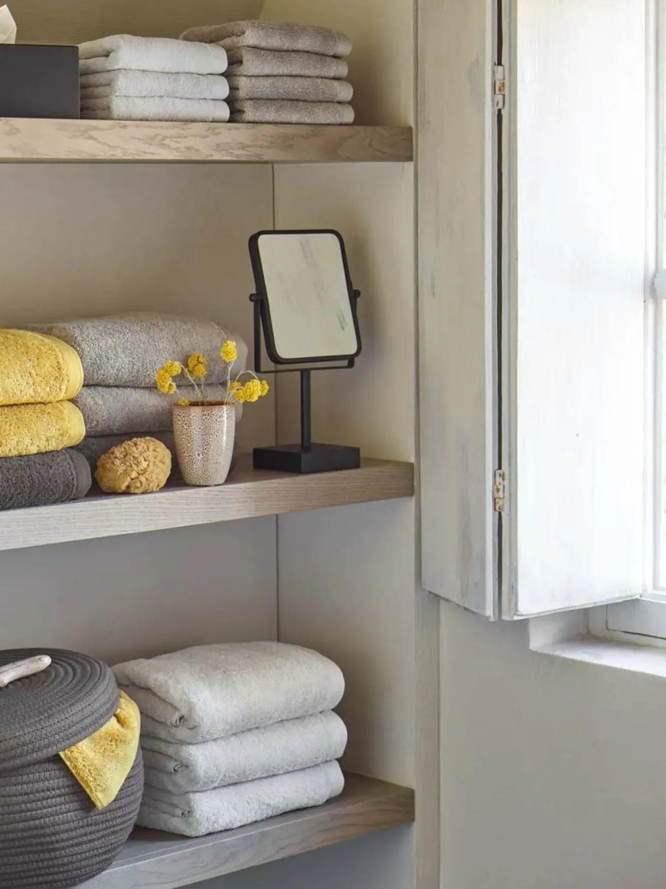 Bath & Living Aquanova Bath towel 70x130 cm LONDON color (set/3)