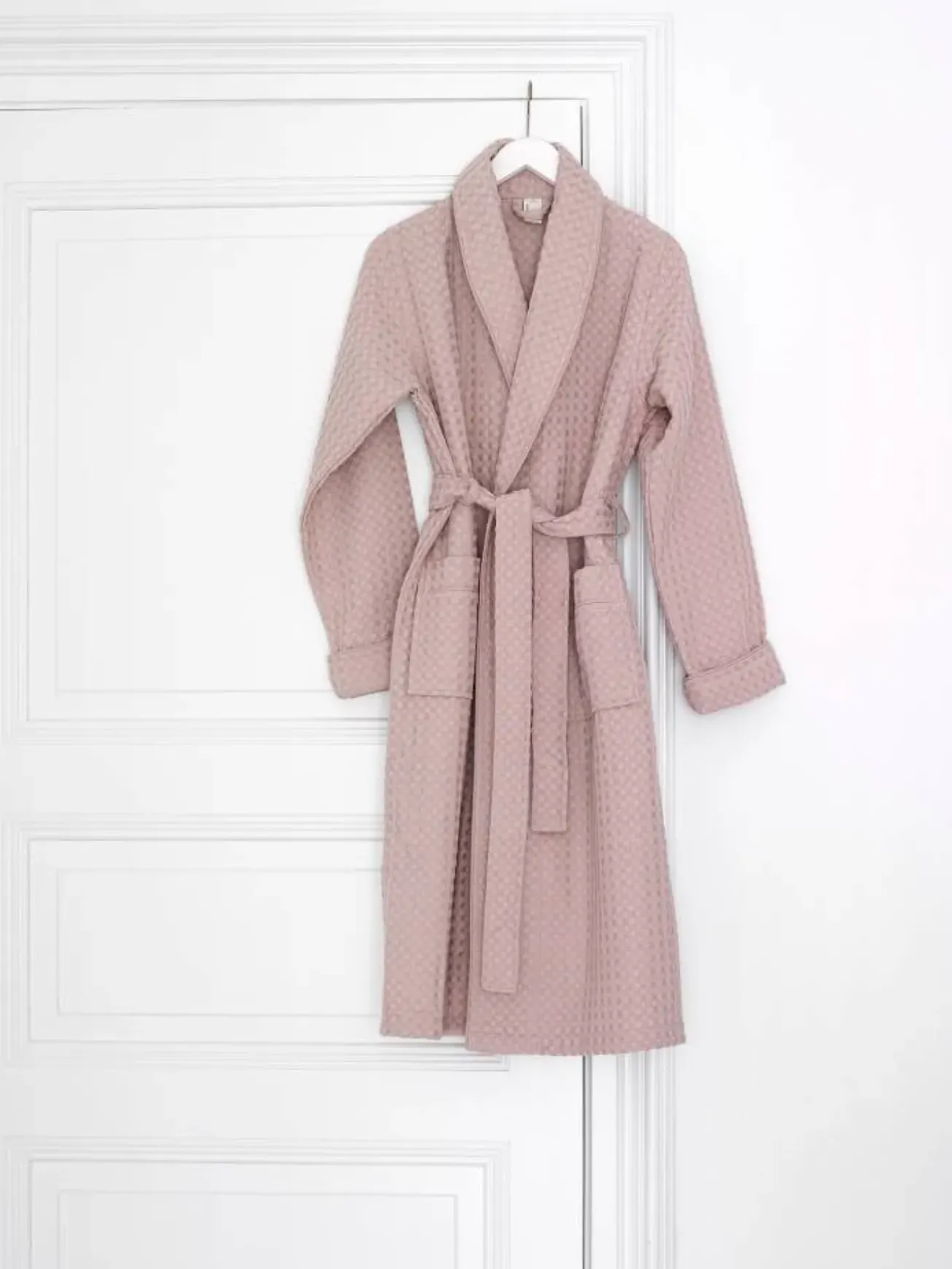 Bath & Living Aquanova Bathrobe VIGGO Dusty Pink-87 (VIGBG-87)