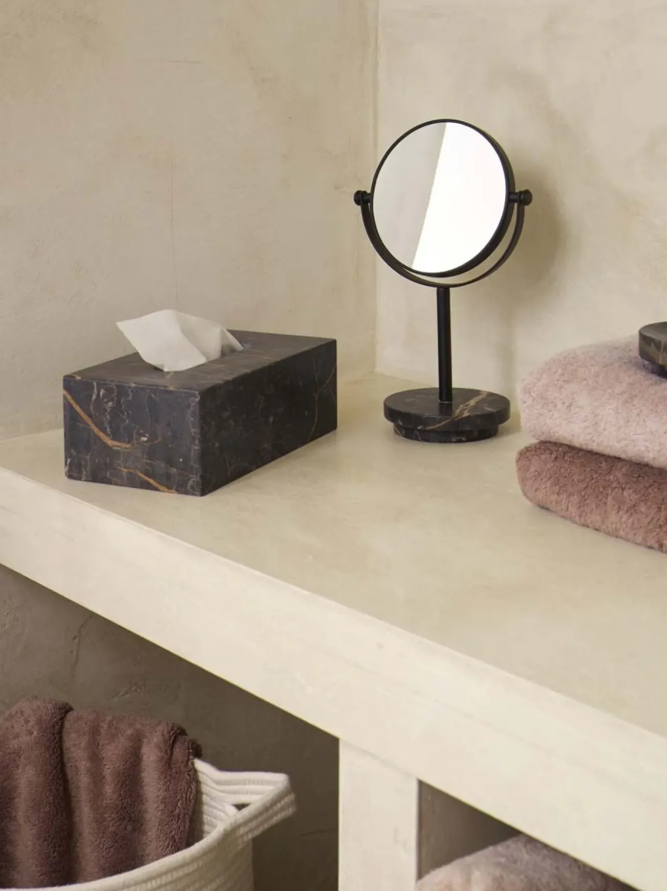 Bath & Living Aquanova Cosmetic mirror PORTO color