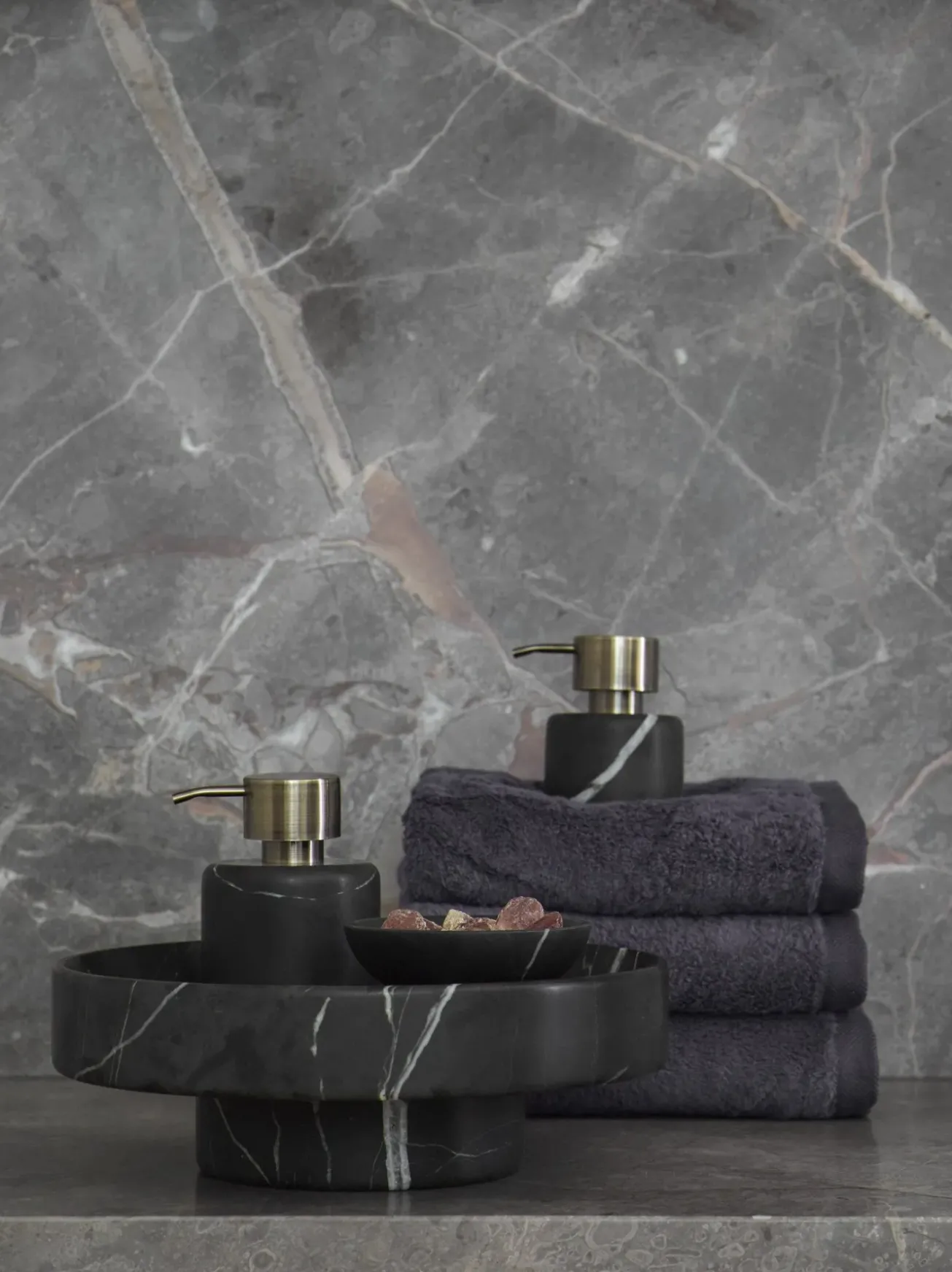 Bath & Living Aquanova Cup / toothbrush holder NERO color Black (black)