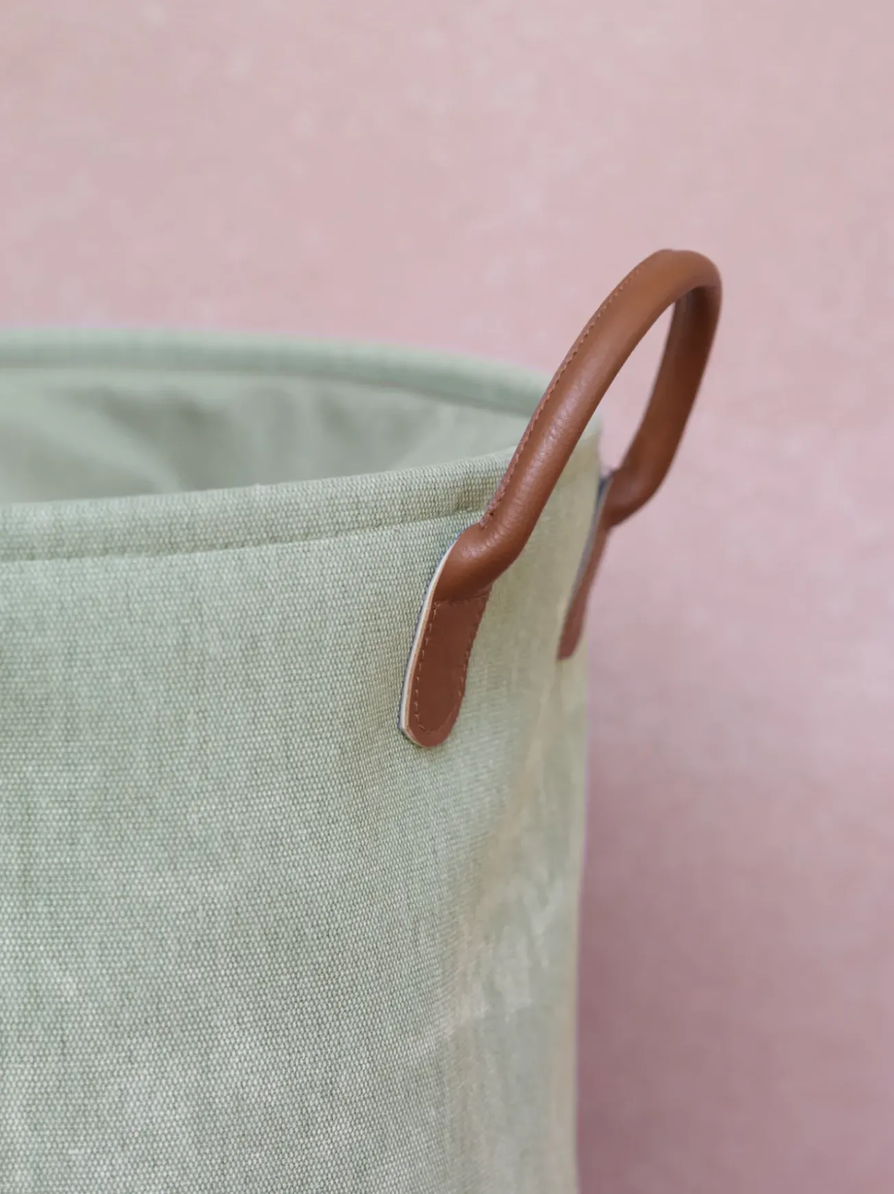 Bath & Living Aquanova Laundry basket YORK color Sage Green-582 (green)