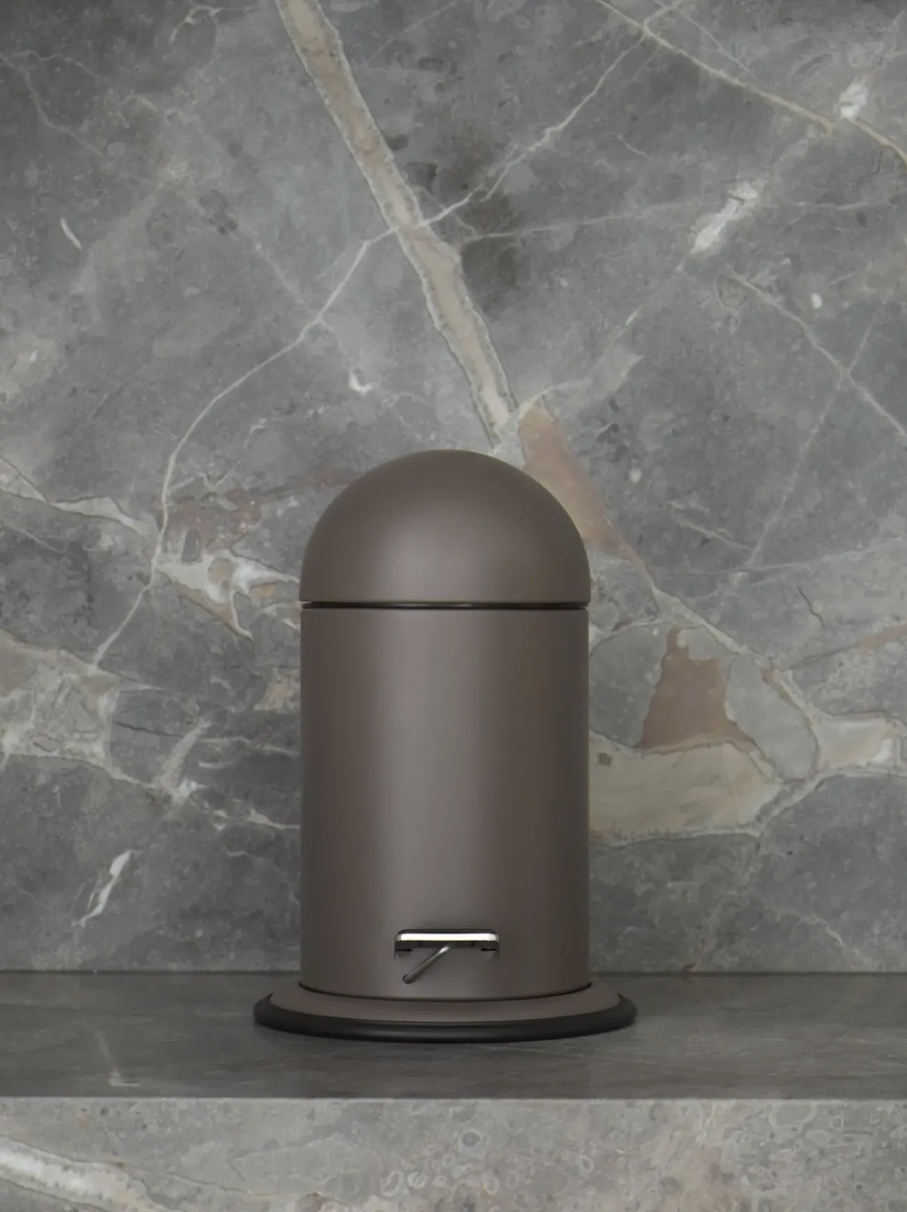 Bath & Living Aquanova Pedal bin ONA color (gray / gray-brown) 3 liters
