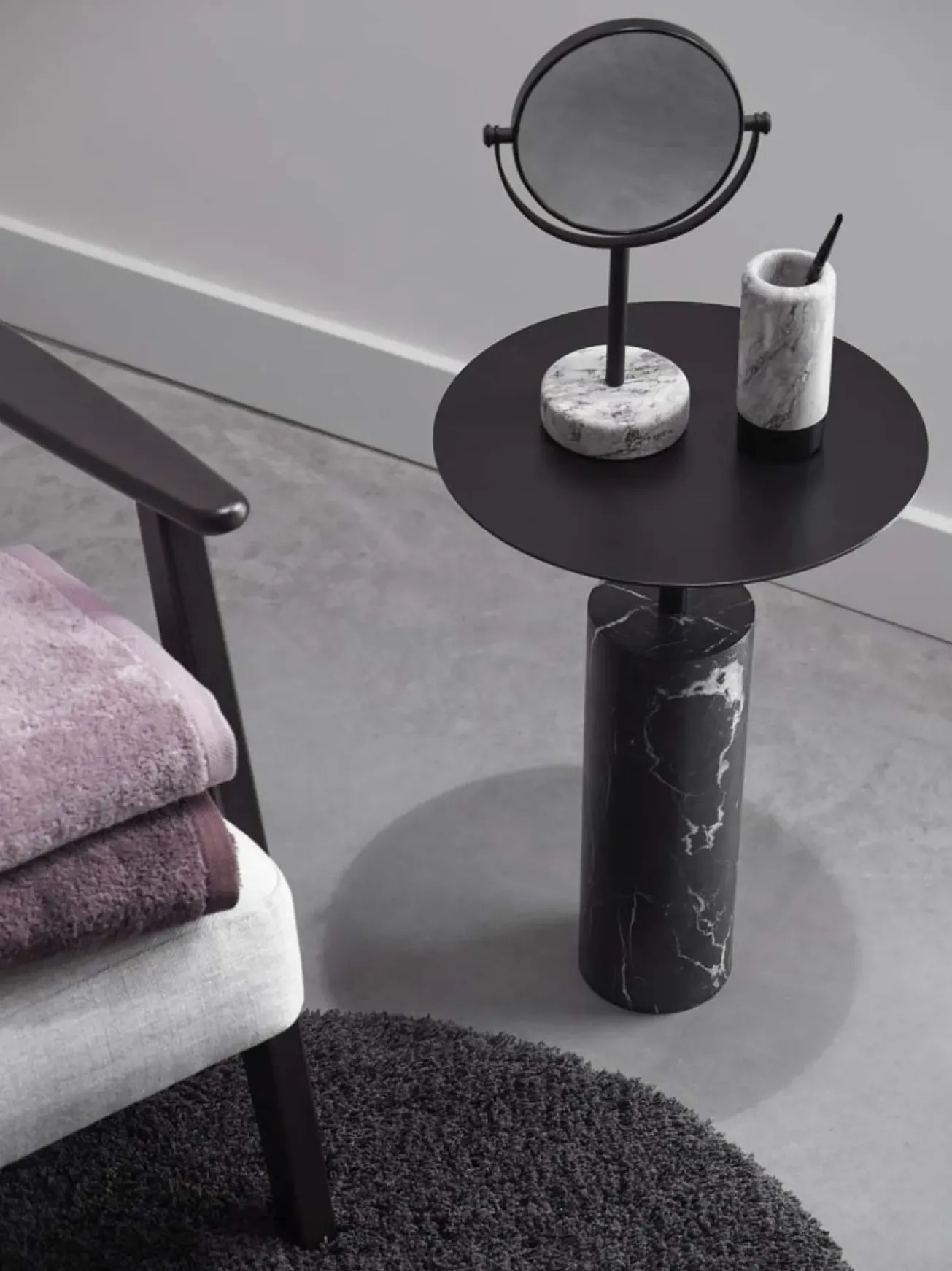 Bath & Living Aquanova Side table NERO color Black (black)
