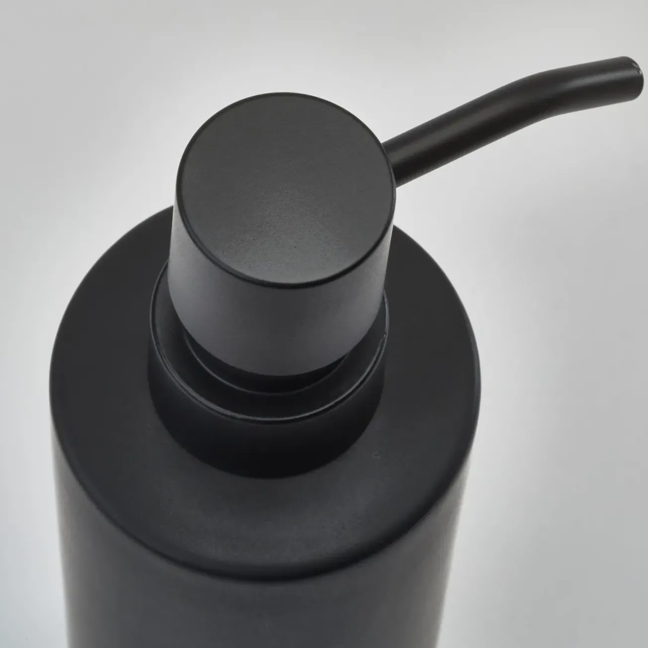 Bath & Living Aquanova Soap dispenser FORTE color (Medium)