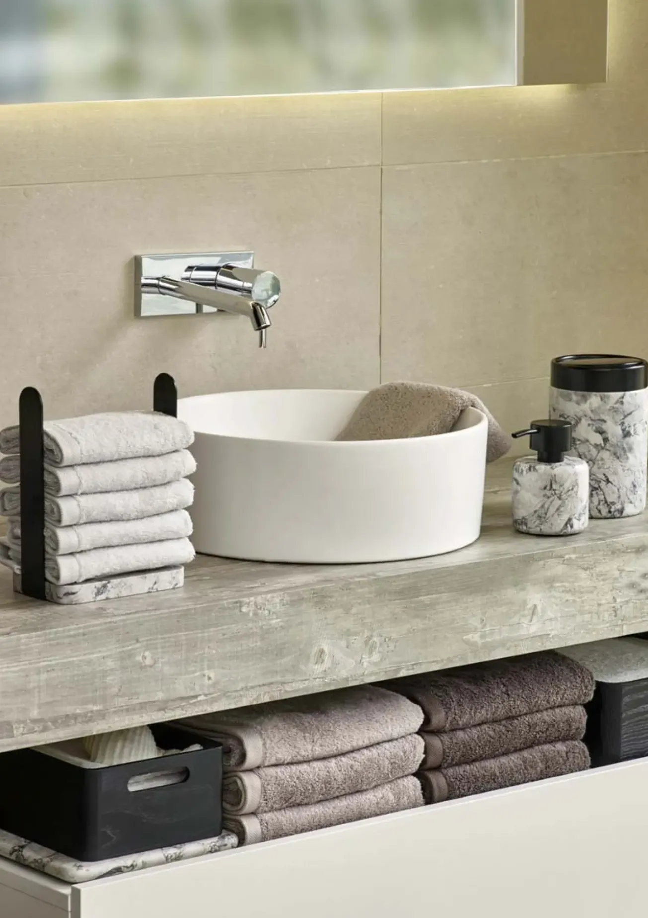 Bath & Living Aquanova Storage box square COLE color
