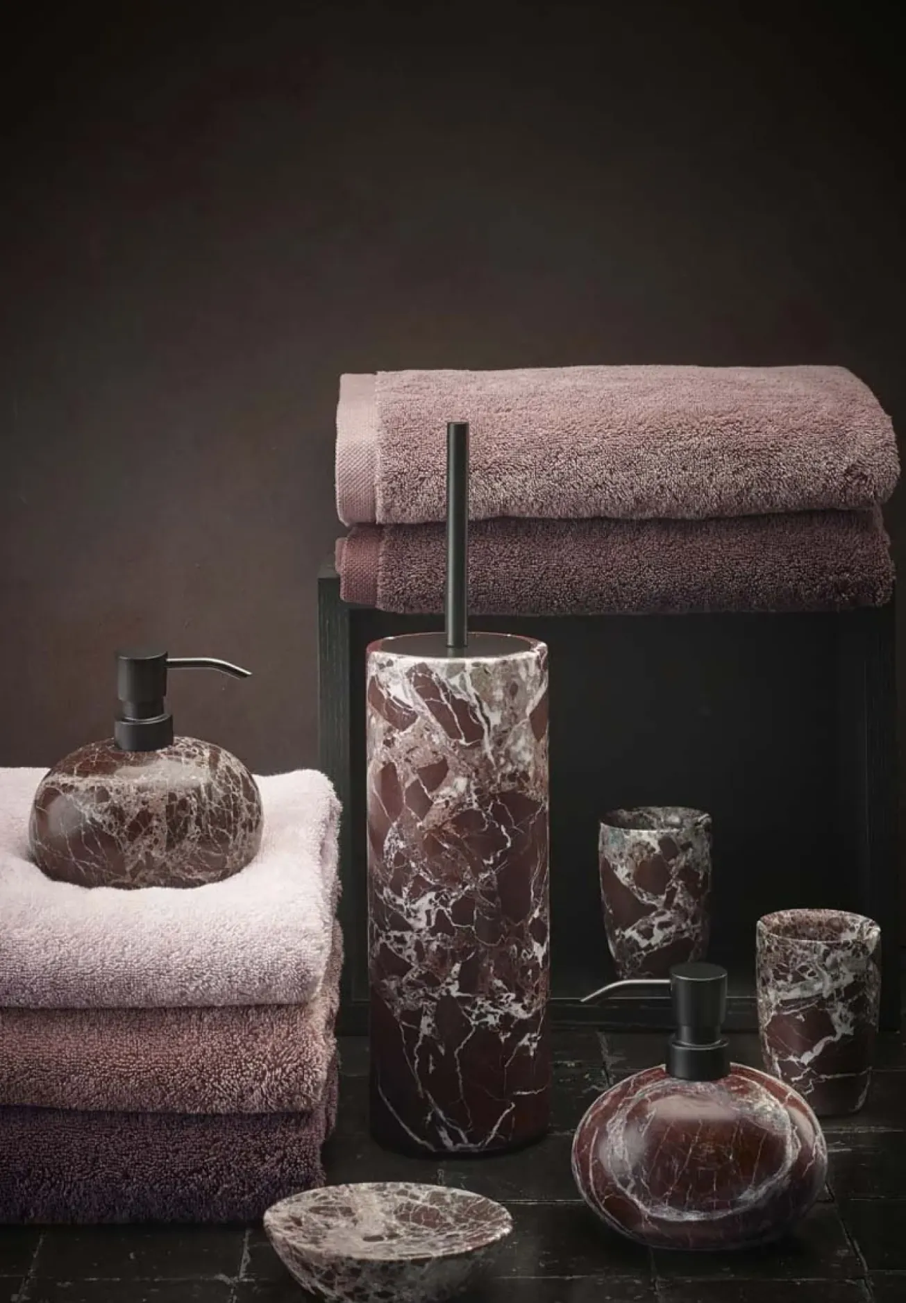 Bath & Living Aquanova Toilet brush holder MUNDO color Rosso (MUNBHR-559)
