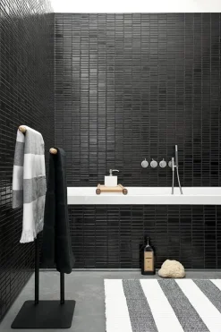 Bath & Living Aquanova Toilet brush holder Oscar Black-09