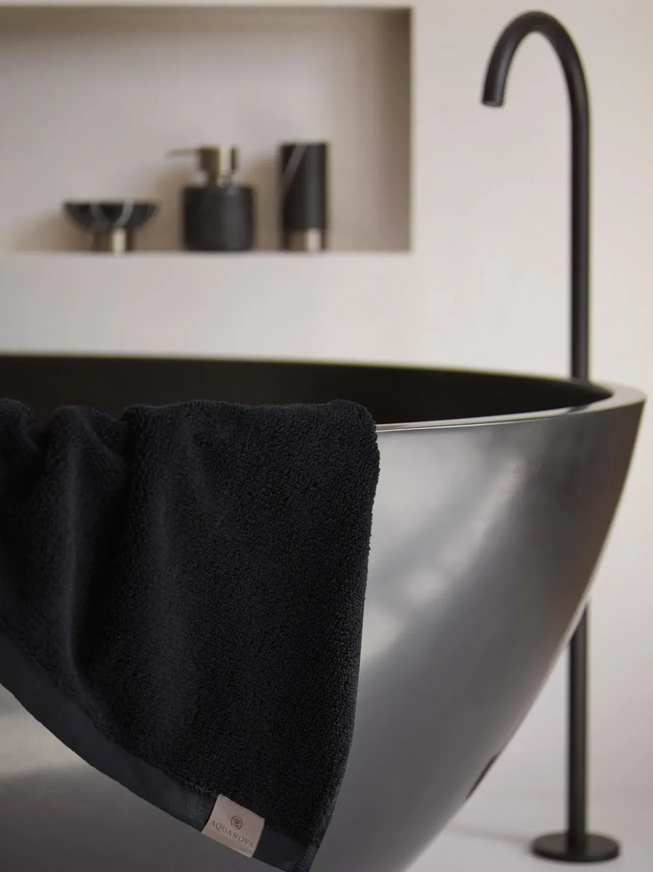 Bath & Living Aquanova Towel 70x130 cm OSLO color Black (OSLTWL-09) set/3