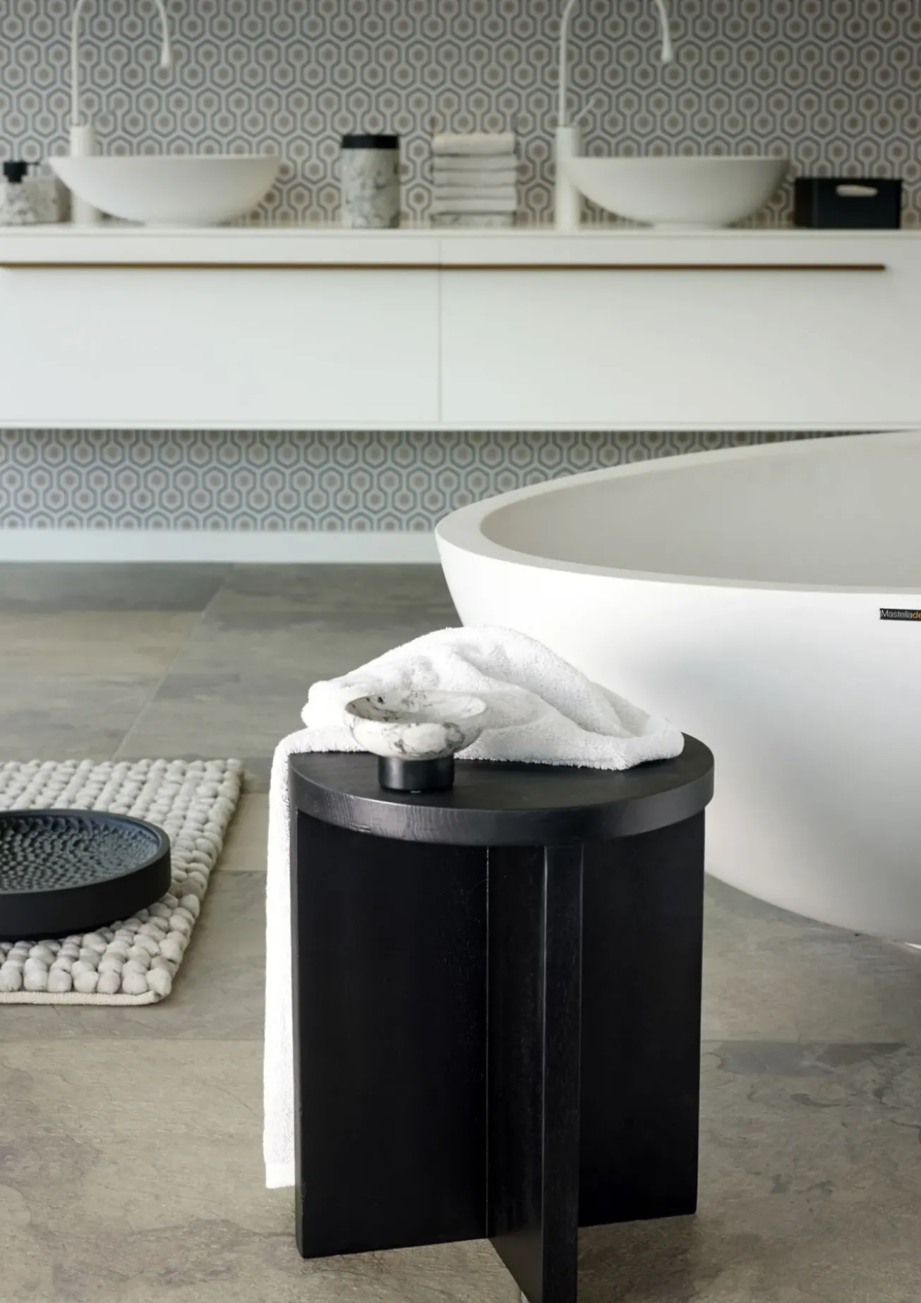 Bath & Living Aquanova Tray / Bowl BRYN color Black (black) height 7 cm