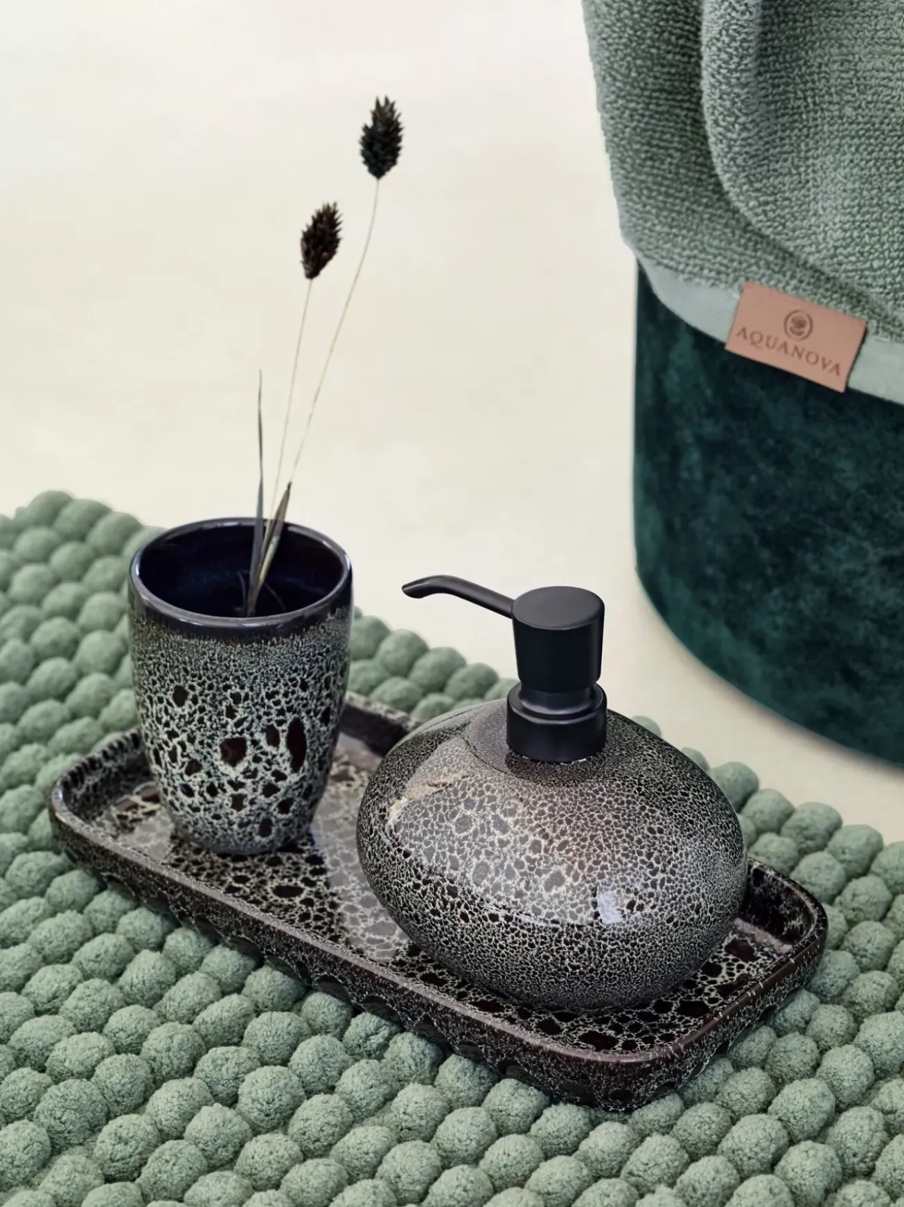 Bath & Living Aquanova Tray / bowl UGO color Olive Black-994 (black)