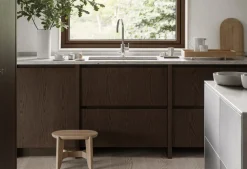 Bath & Living Blomus ELI step / stool - wood - 66511