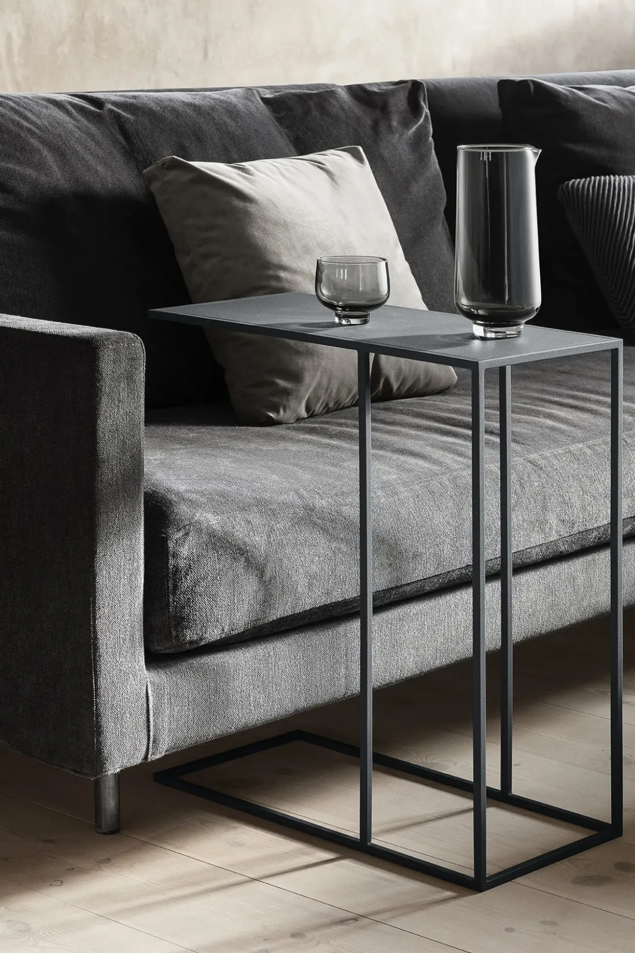 Bath & Living Blomus FERA side table Steel Gray (66014)