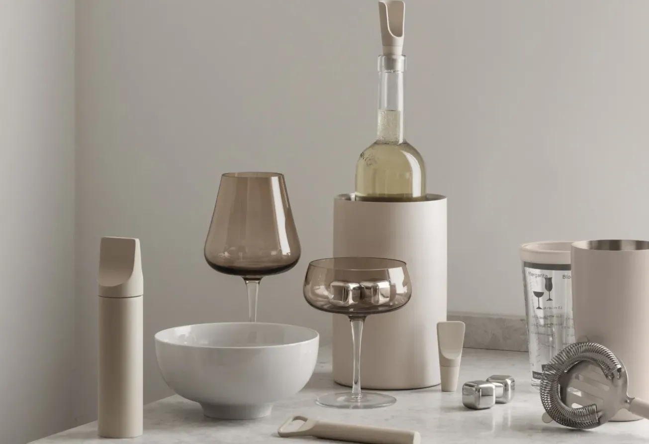Bath & Living Blomus ILO wine pourer color - 64254