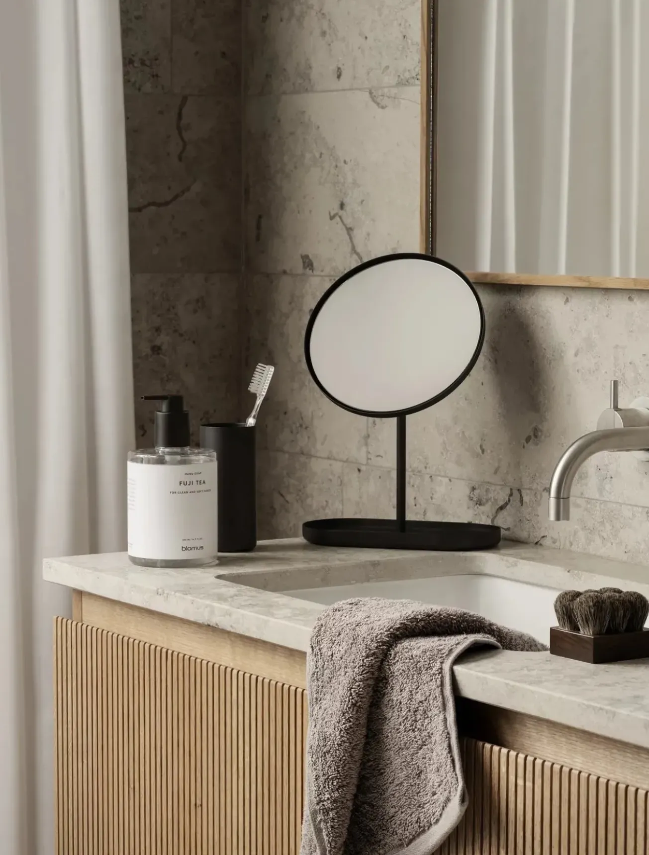 Bath & Living Blomus MODO cosmetic mirror color (69085)
