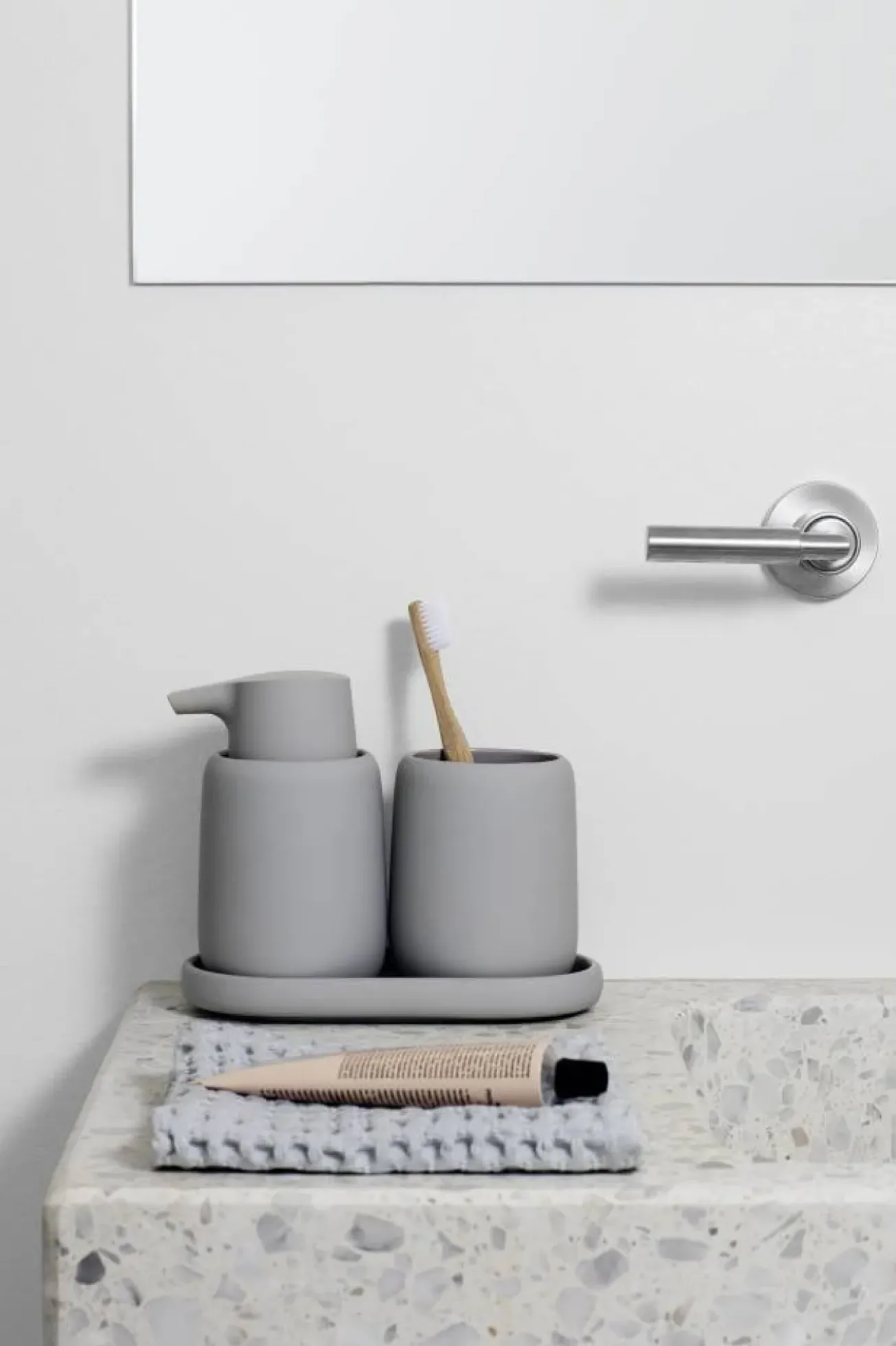 Bath & Living Blomus Soap dispenser SONO color Micro Chip (69063) capacity 250 ml