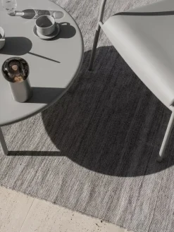 Bath & Living Blomus YUA lounge chair Silk Gray (62173)