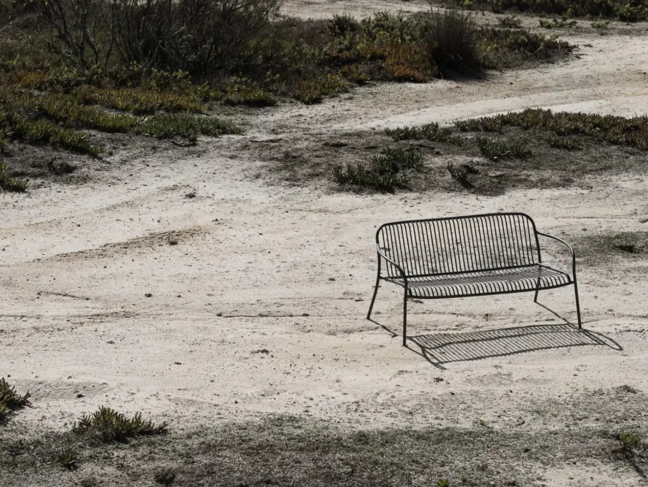 Bath & Living Blomus YUA WIRE garden bench Granite Gray (62184)