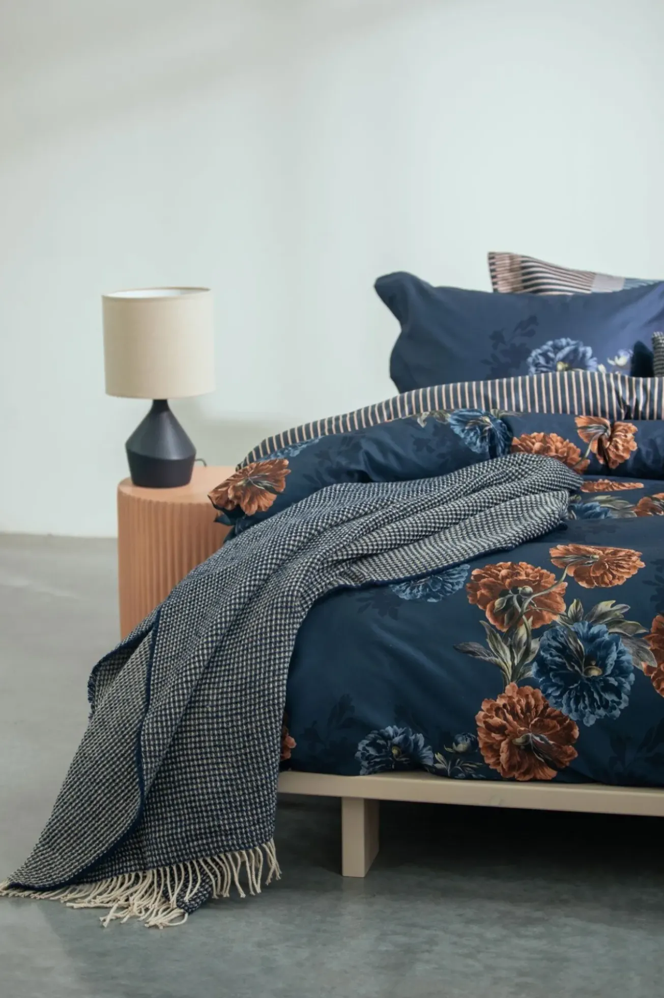 Bath & Living Vandyck Duvet cover MIDNIGHT HOUR Blue Ink 200x220 cm (satin cotton)