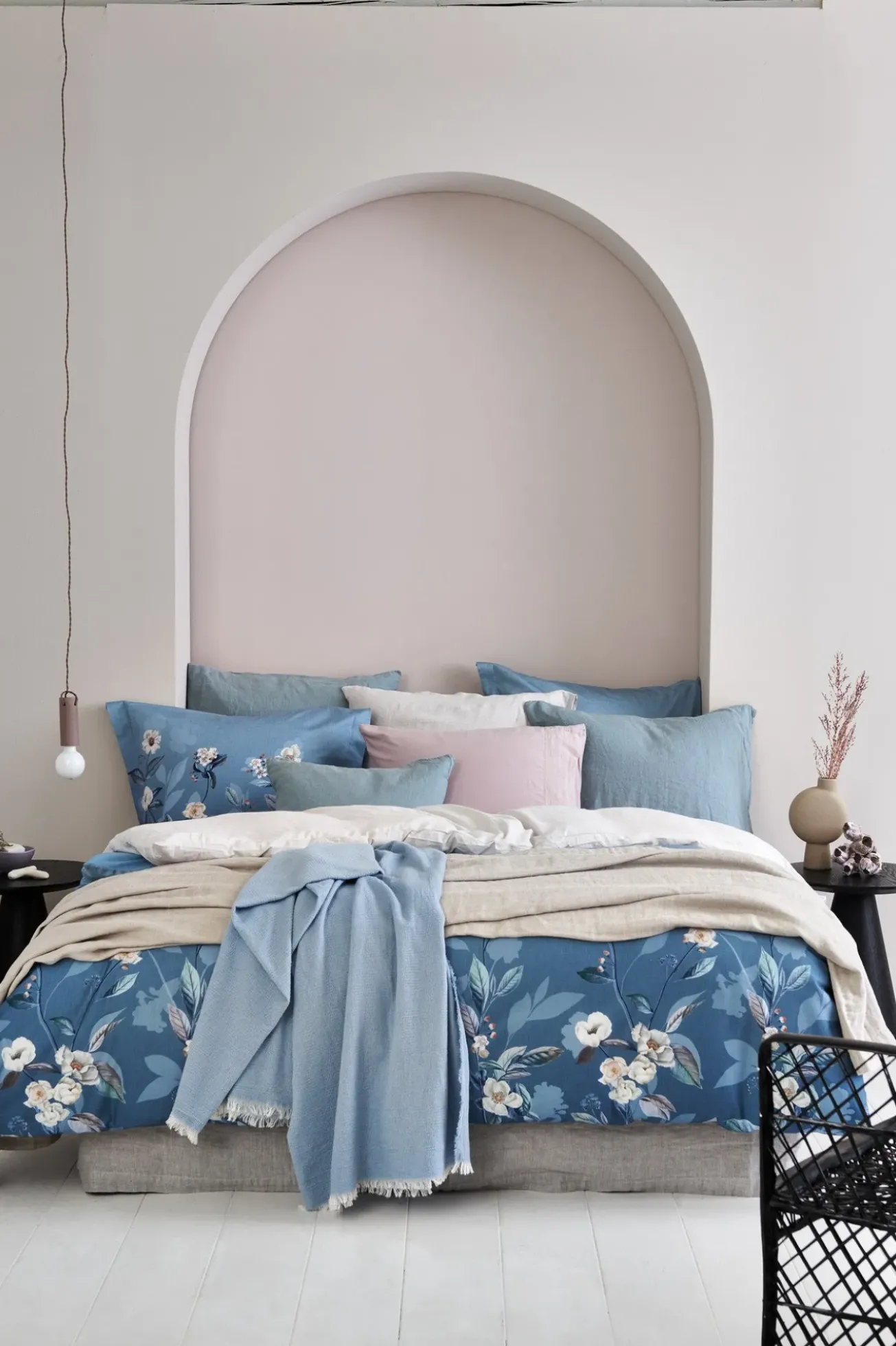 Bath & Living Vandyck HOME 89 throw 130x220 cm color Pearl Blue (HCLO21101)