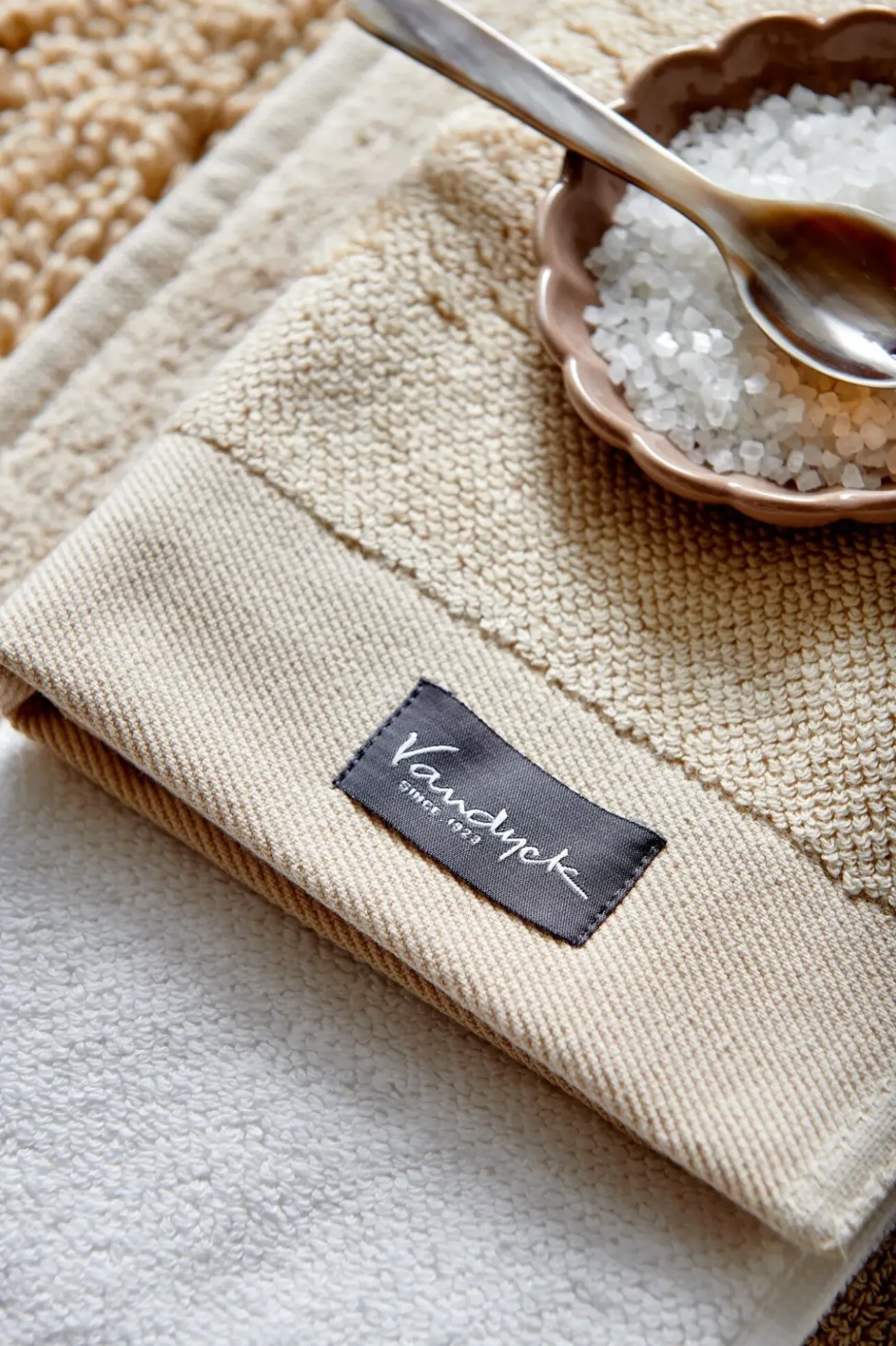Bath & Living Vandyck Towel HOME Uni Bleached Sand-207 (BAKC13202)